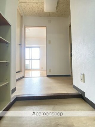 大州タワー[1K/20m2]の玄関