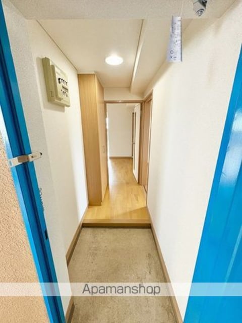 和歌山県和歌山市三葛[2LDK/52m2]の玄関