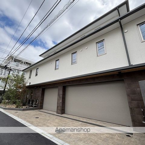 MOCXION PREMIUM四谷大京町の外観写真