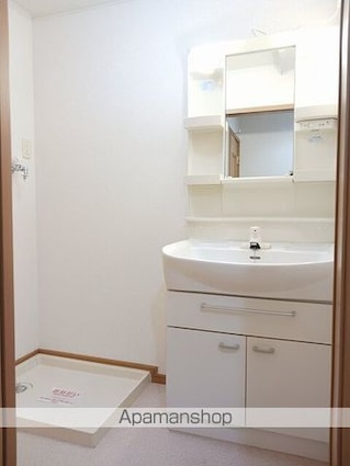 メゾンオーシャンＡ[2LDK/58.8m2]の洗面所