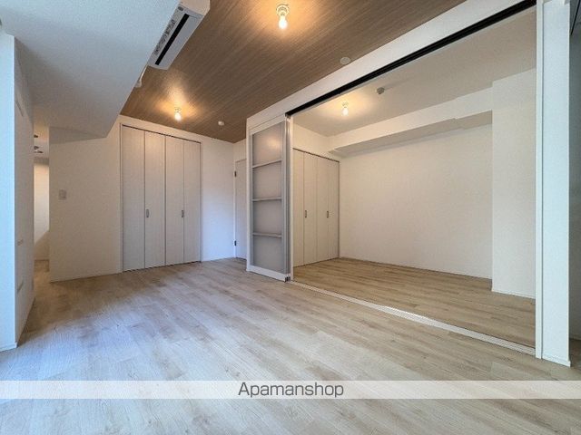 レジディア月島の内装写真