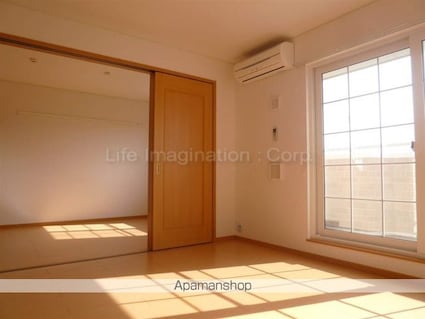 オーブ　アール・ケイ[2LDK/60.51m2]のリビング・居間