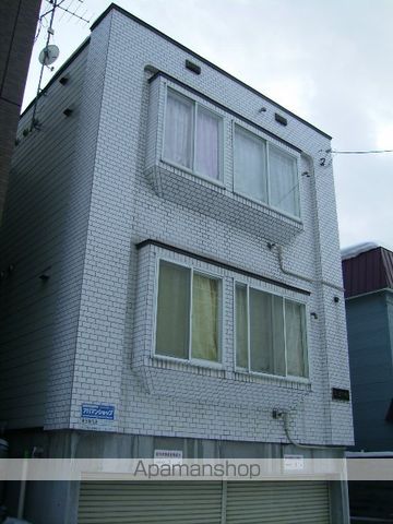 パレロワイヤルの外観写真