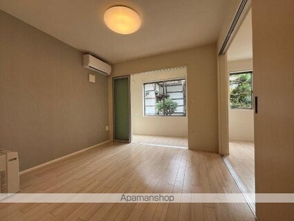 トレアティック島内[1LDK/42.15m2]のリビング・居間2