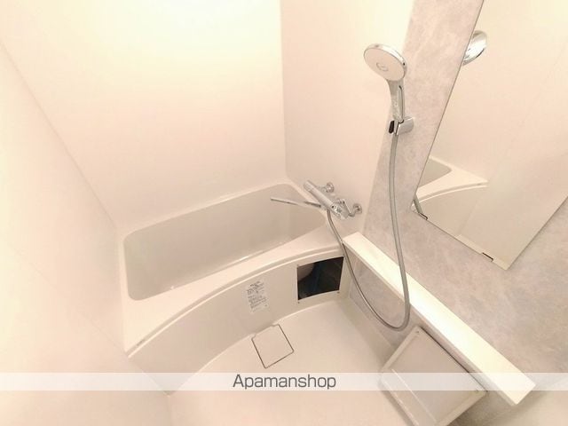ESLEAD新大阪ラヴァーグの内装写真