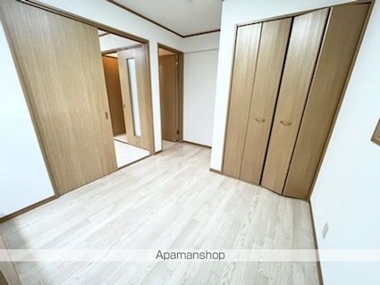 滋賀県長浜市小堀町[2K/37.81m2]の内装2