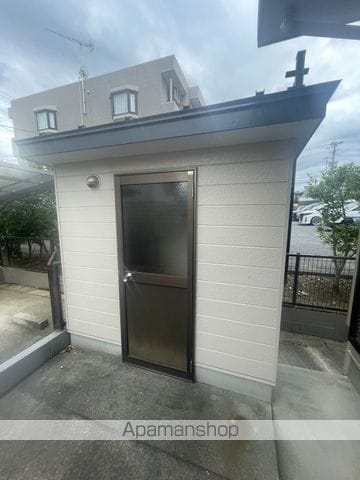 名古屋市東山線 一社駅 徒歩15分 2階建 築33年の玄関写真