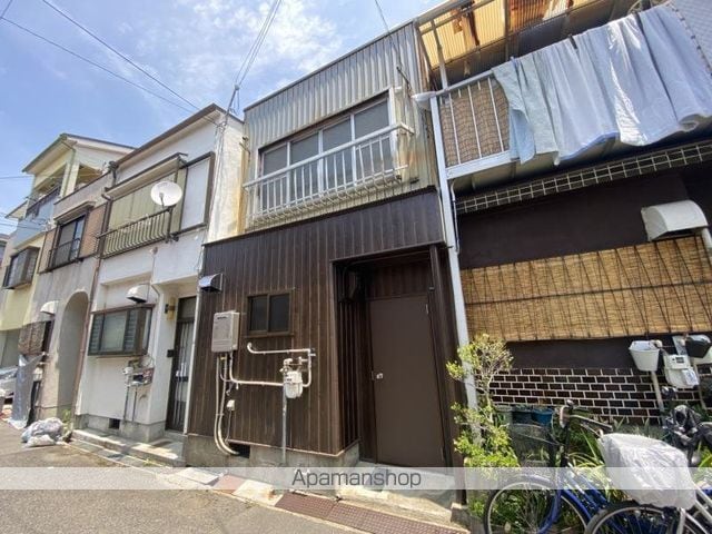 三宅中2丁目テラスハウスの外観写真