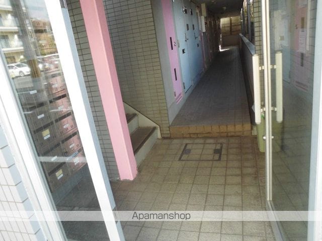 パレドール東山の玄関写真