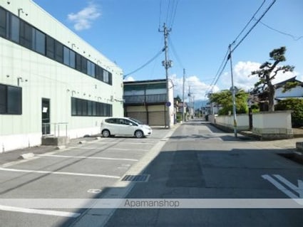 ユースフル[1K/26.71m2]の周辺1