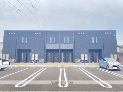 ＧＲＡＮＤ　ＦＩＥＬＤ　Ｂ[2LDK/62.05m2]の外観1