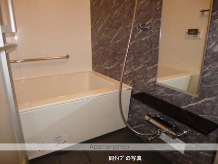 グランハイツ高田馬場[1K/32.77m2]のバス