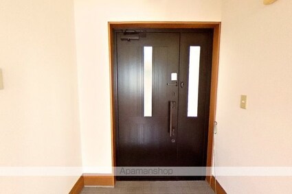 オルテンハウスⅢ[2DK/46m2]の玄関