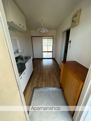 ウッドネスト津ノ郷[1DK/26m2]の玄関