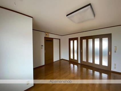 メゾンクラスター[2LDK/48m2]の内装1