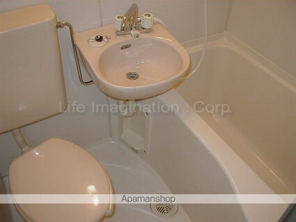 エレガンスコート瀬田[1K/18.98m2]のバス