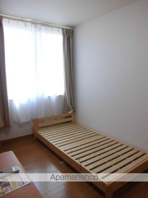 レオパレスアムール[1K/20.7m2]のリビング・居間2