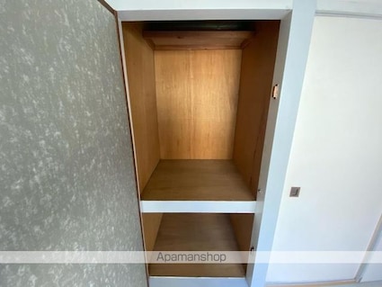 グリーンヒルズ宮脇[1DK/18m2]の収納