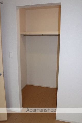 コンフォートヴィラ旭原II号棟の内装写真
