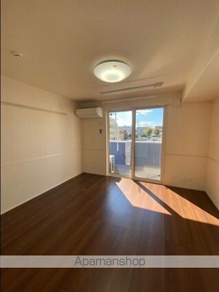 Ｄーｒｏｏｍ岩塚[1K/29.58m2]のリビング・居間