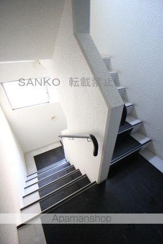 メビウスの内装写真