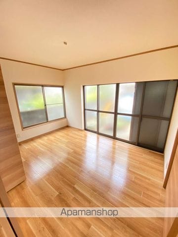 玉川戸建の内装写真