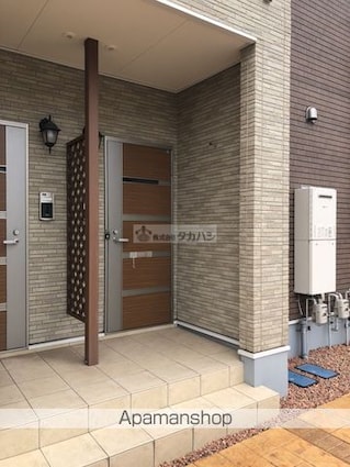 ロイヤルパレス　横寸[1LDK/41.36m2]のエントランス