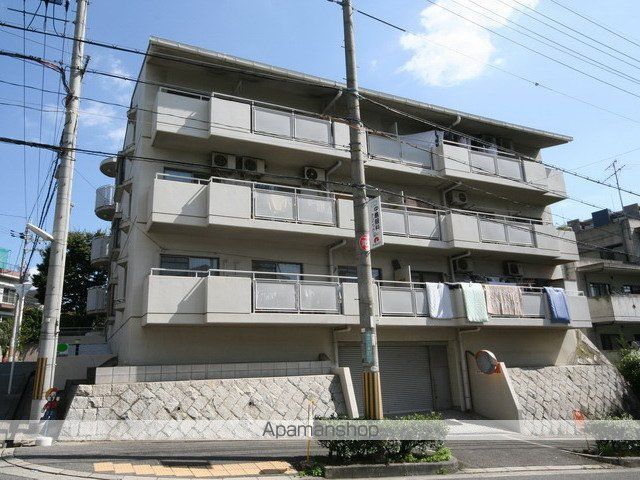 緑丘マンションの外観写真