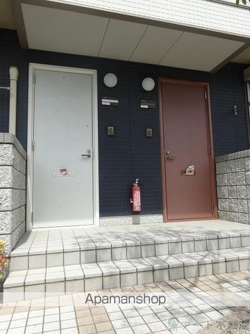 サリーレ・ピーノ南吉田 A棟の玄関写真