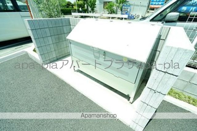 クローバーの玄関写真