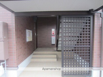 ガーデンフラッツ丸山[1LDK/36.81m2]のエントランス