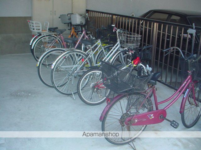 赤坪小菅ビルの外観写真