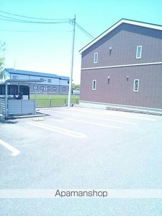 プラシード　Ⅱ[2DK/42.89m2]の駐車場