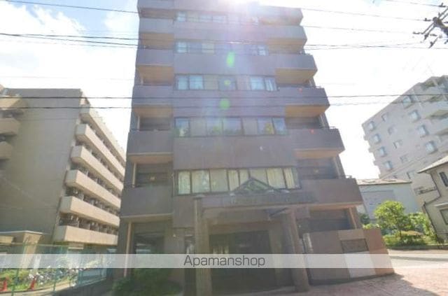 ロイヤルパレス上杉の外観写真