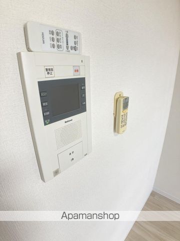 ADENNISHITEMMAの内装写真