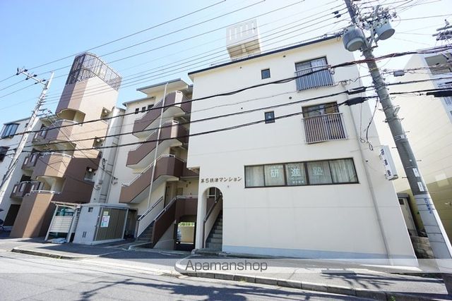 摂津第5マンションの外観写真