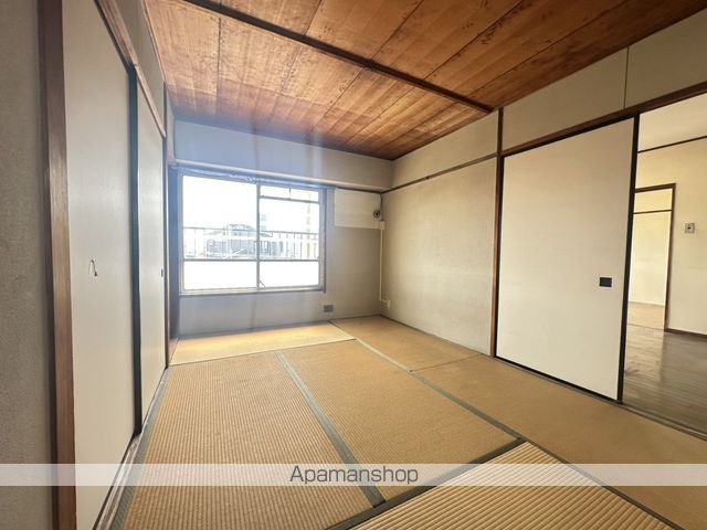 五番町住宅B棟の内装写真