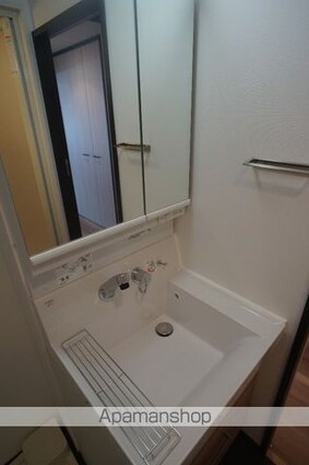 東京都新宿区新宿６丁目[1K/25.5m2]の洗面所