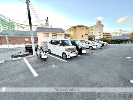 アルト山越[1R/27.74m2]の駐車場