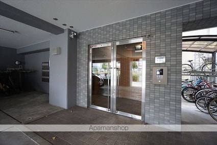 愛知県名古屋市東区泉２丁目[1K/21.87m2]のエントランス