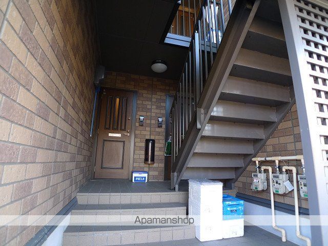 リビングタウン金沢参番館 Dの玄関写真