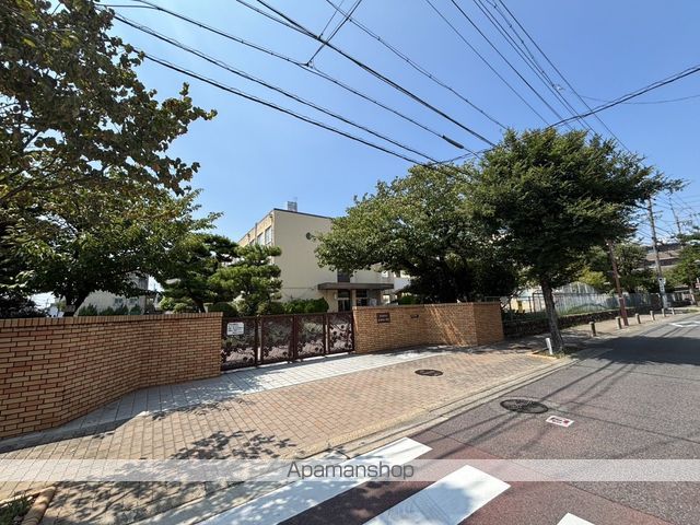 海部郡大治町 2階建 築5年の周辺写真