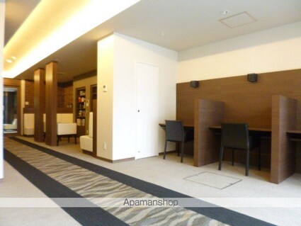 クレヴィア豊田多摩平の森ＲＥＳＩＤＥＮＣＥ[3LDK/72.95m2]の共用部6