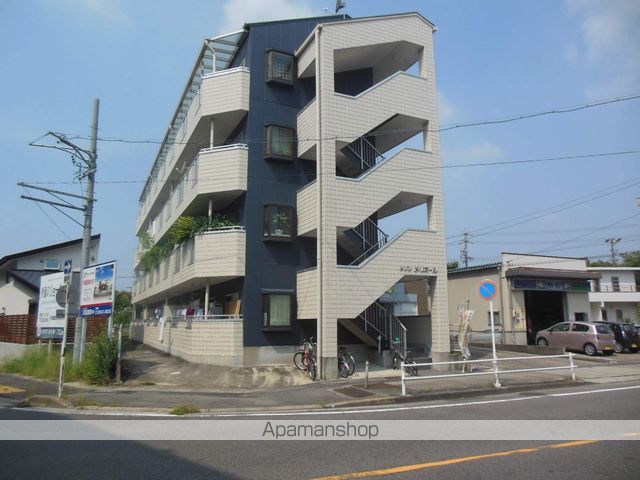 メゾンメリオールの外観写真