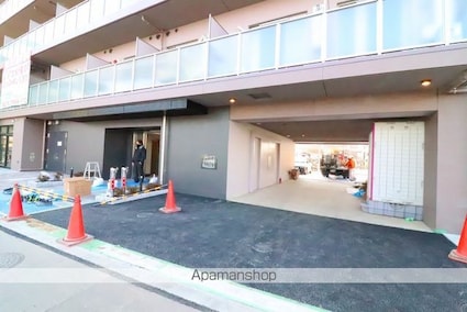 東京都東大和市上北台１丁目[1K/25.9m2]のエントランス1