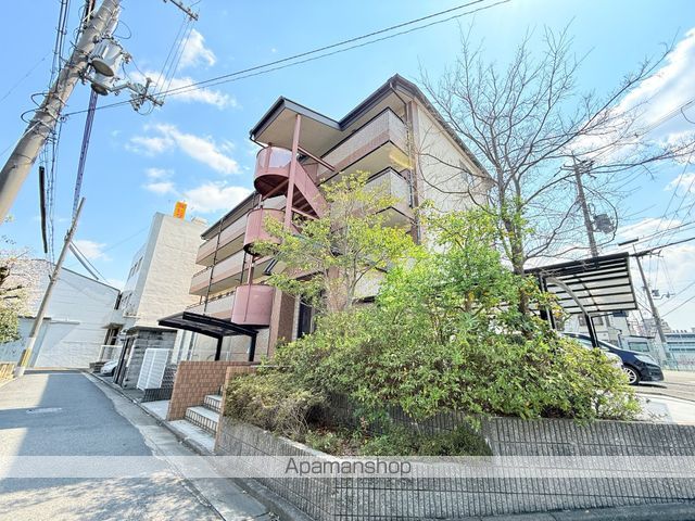 クリスタルハイツの外観写真