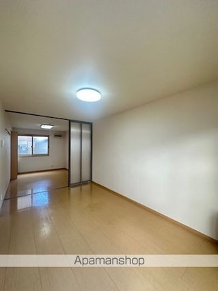プレジャー[1LDK/39.02m2]のリビング・居間