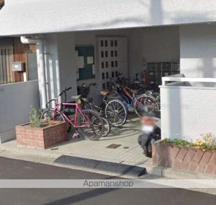 コーポ佐瀬[1R/18m2]のエントランス