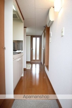 東京都世田谷区給田４丁目[1K/22.35m2]の玄関
