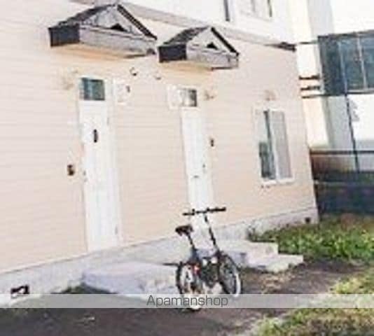 パレーシャル高砂 ABEFGの玄関写真